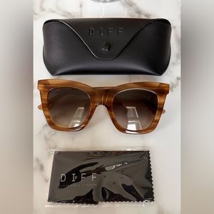 DIFF Eyewear sunglasses